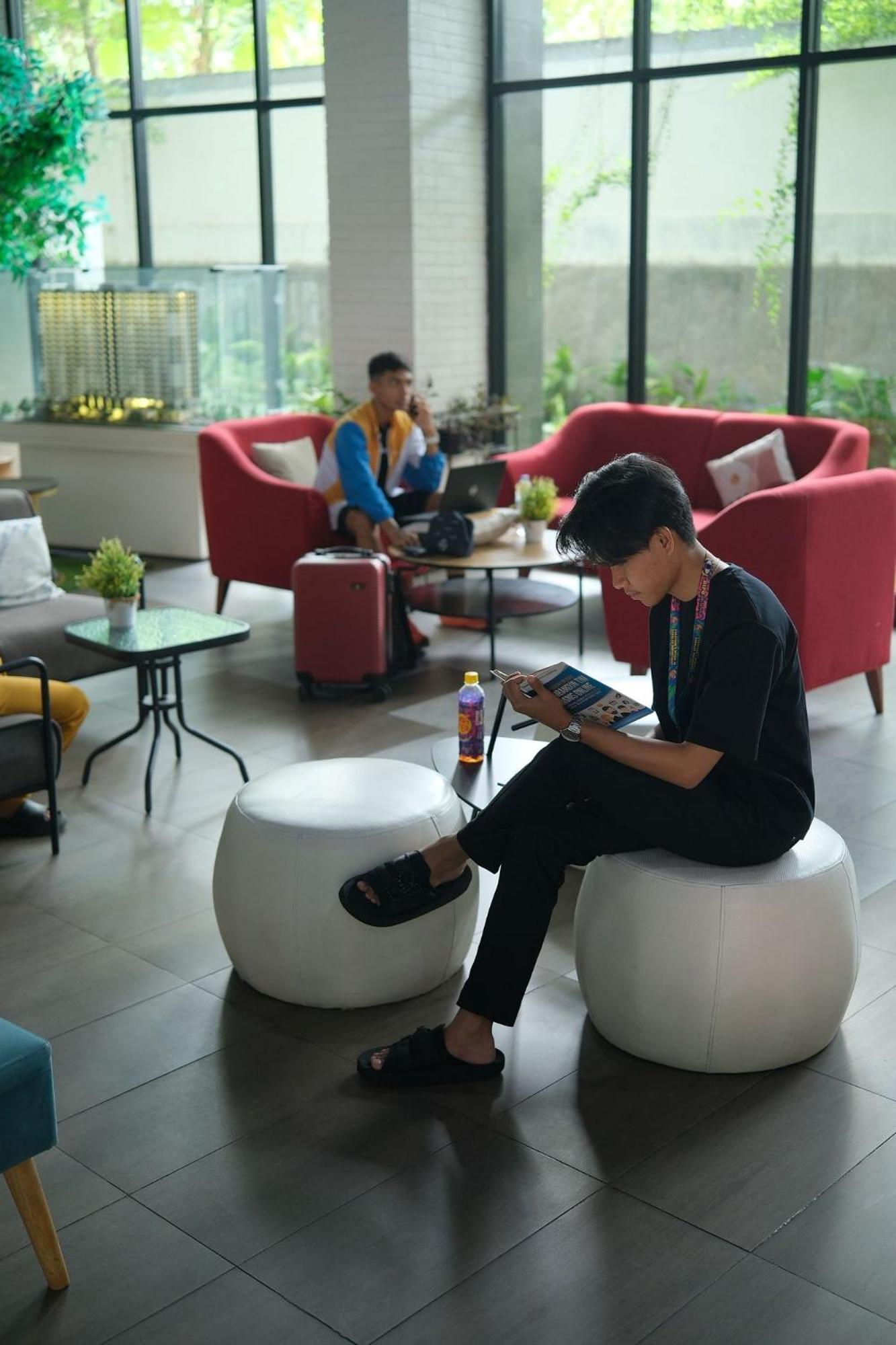Cordova Suites Semarang Ngoại thất bức ảnh