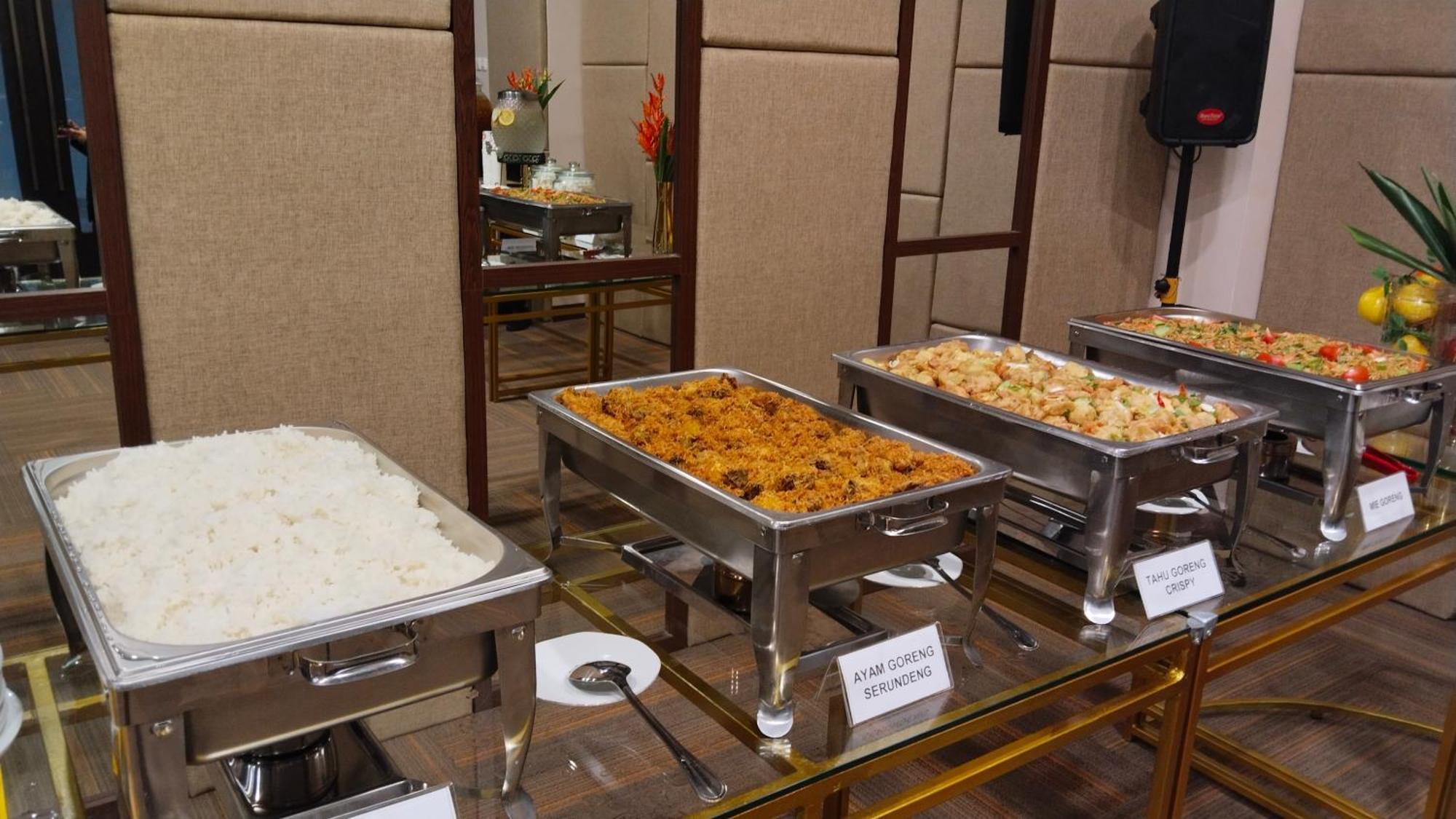 Cordova Suites Semarang Ngoại thất bức ảnh